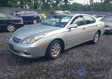 2003 Lexus Es 300 z USA, uszkodzony, nr VIN JTHBF30GX35038850